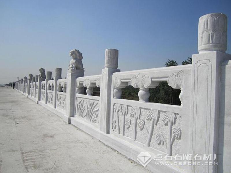 汉白玉栏杆 雪斑白栏杆价值